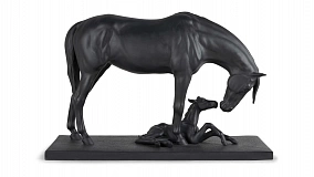 Фигурка Lladro Лошадь и жеребёнок 39х27 см, фарфор