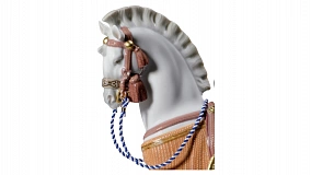 Фигурка Lladro Белый конь надежды 30х31 см, фарфор